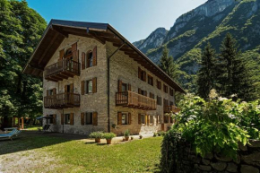 Гостиница Villa Paradiso Parolari  Тенно